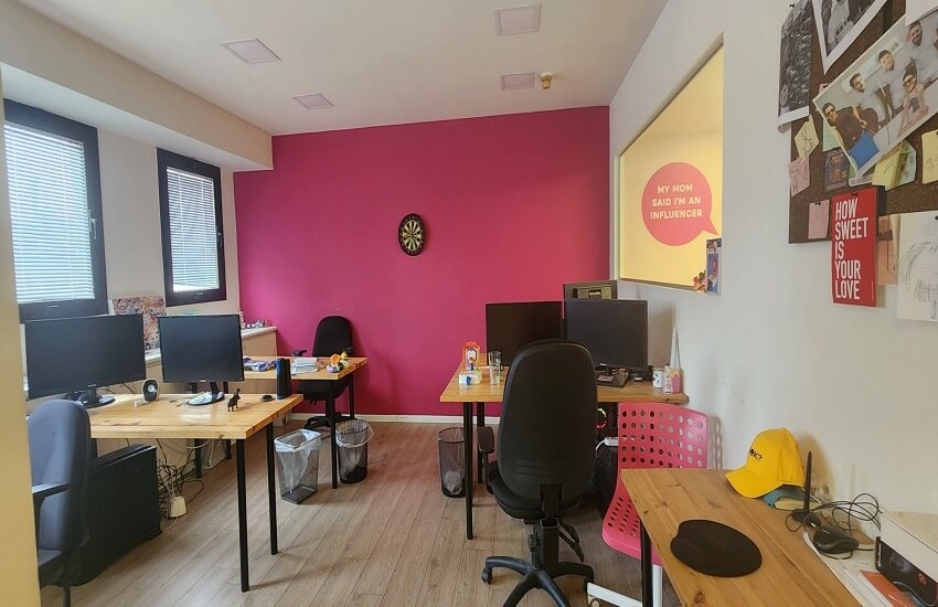 משרד להשכרה בחסן ערפה - 251 מר