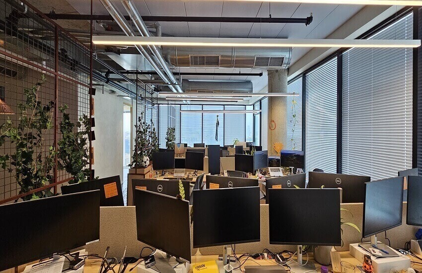 משרדים להשכרה במגדל דה וינצי, 1000-3511 מר