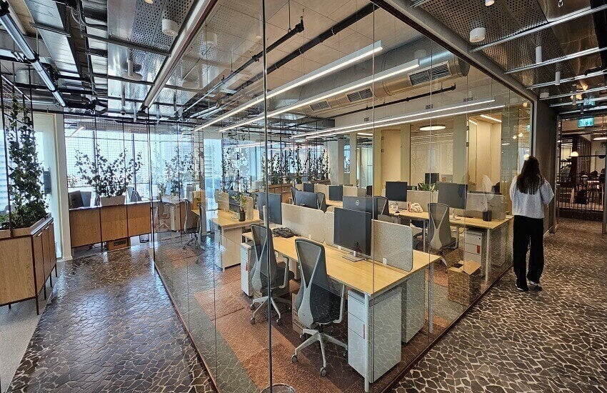 משרדים להשכרה במגדל דה וינצי, 1000-3511 מר