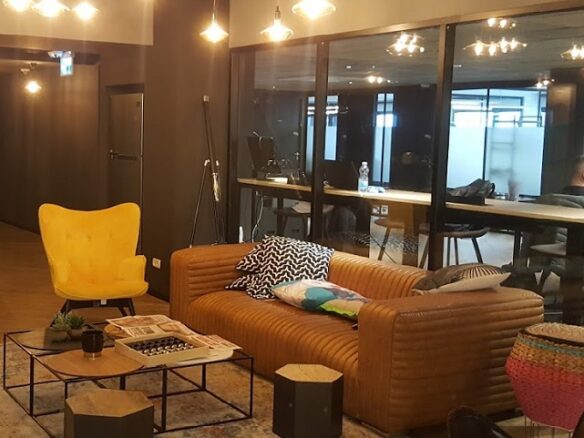 סלון- פינת מנוחה