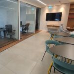 חלל שיכול לשמש לאופן ספייס או אזור אוכל