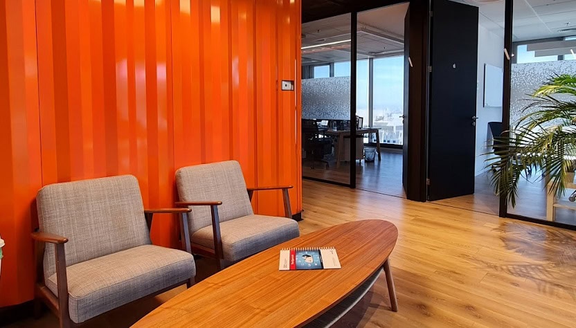 פינת ישיבה/ חלוקה לחדרים