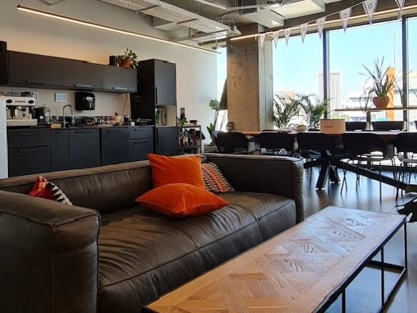 סלון/ לאונג' ומטבח