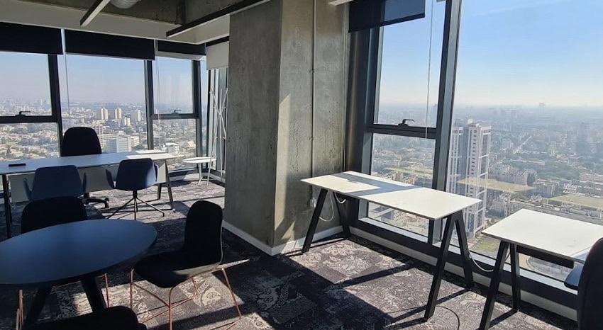 חדר עבודה נוסף