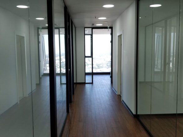 מסדרון- חלוקה לחדרים