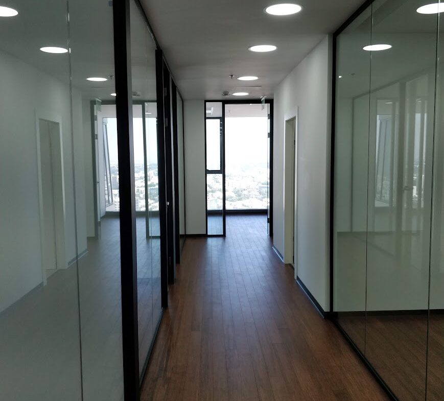 מסדרון- חלוקה לחדרים