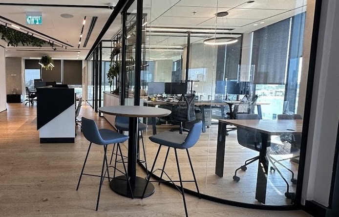 חדר עבודה גדולה