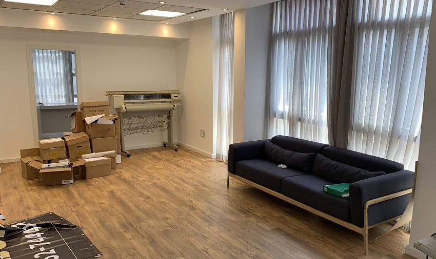 חלל עבודה גדול