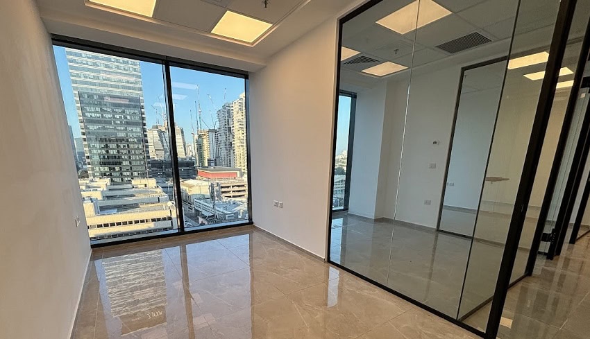 חלוקה פנימית- חדרי עבודה