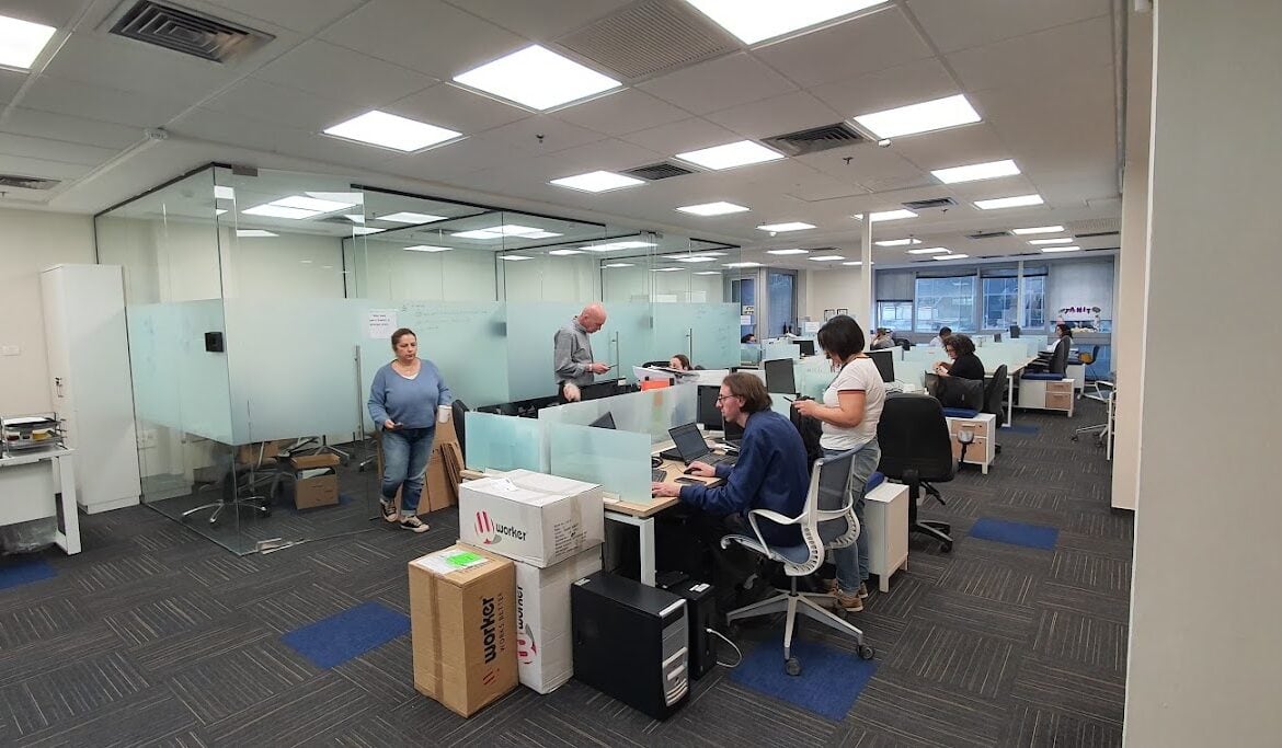 אופן ספייס במשרד