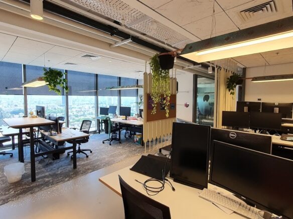 אופן ספייס עם עמדות