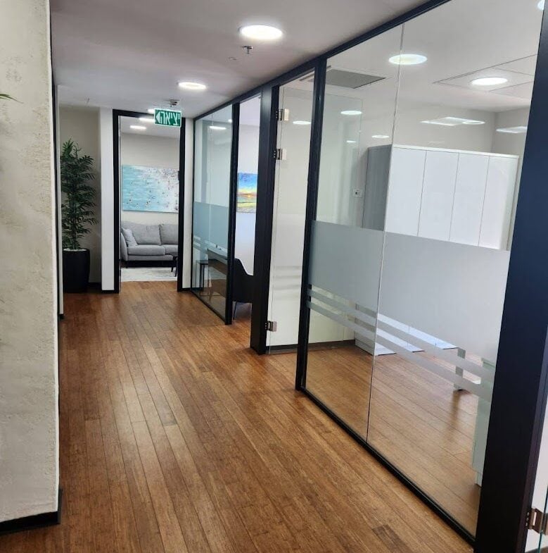 מסדרון וחלוקה לחדרים