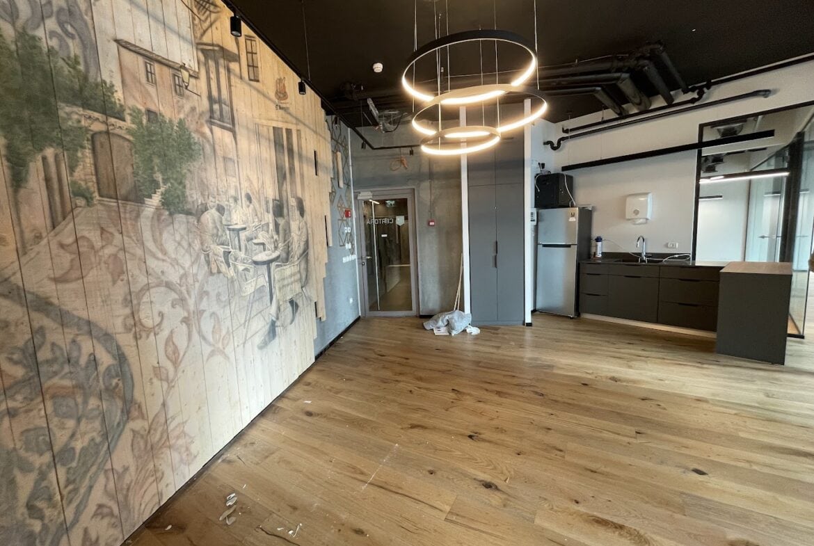 אופן ספייס ומטבחון במשרד