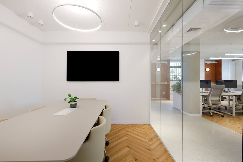 משרד קטן להשכרה תל אביב