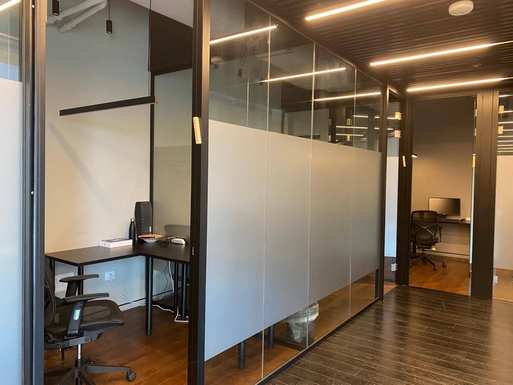 חלוקה לחדרי עבודה