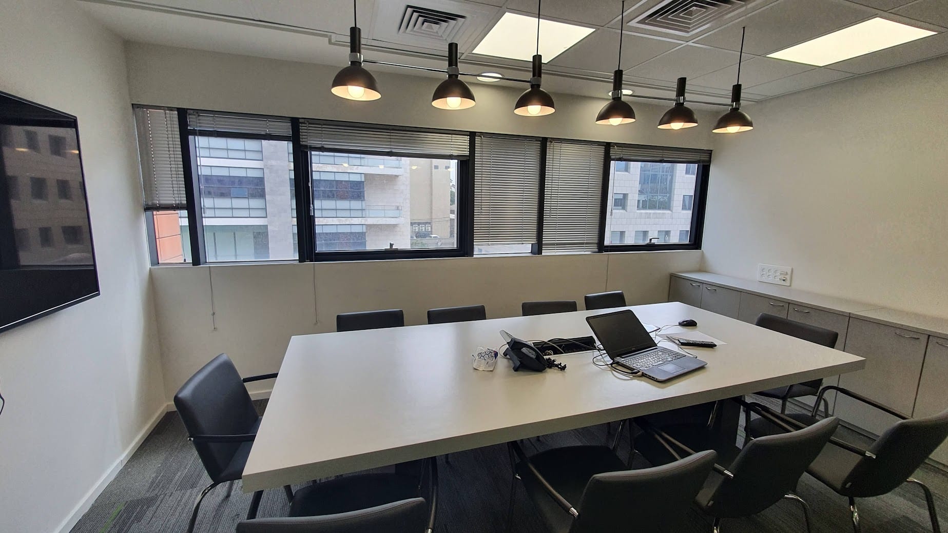 אחד מחדרי ישיבות