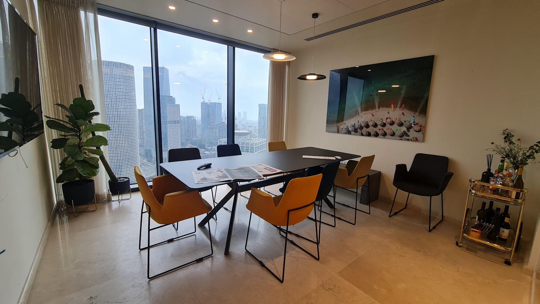 חדר ישיבות במשרד