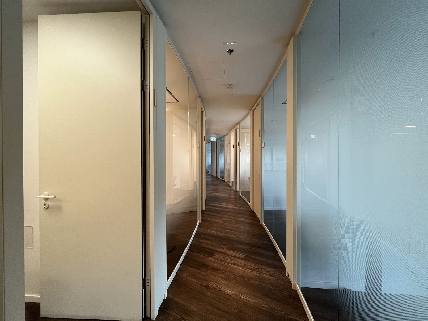 מסדרון- חלוקה לחדרים