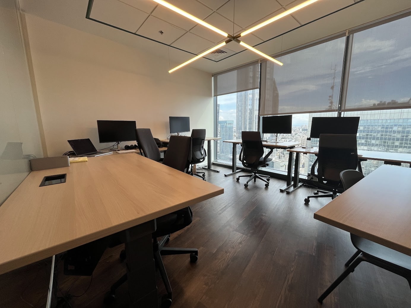 חדר עבודה גדול/ חדר צוות