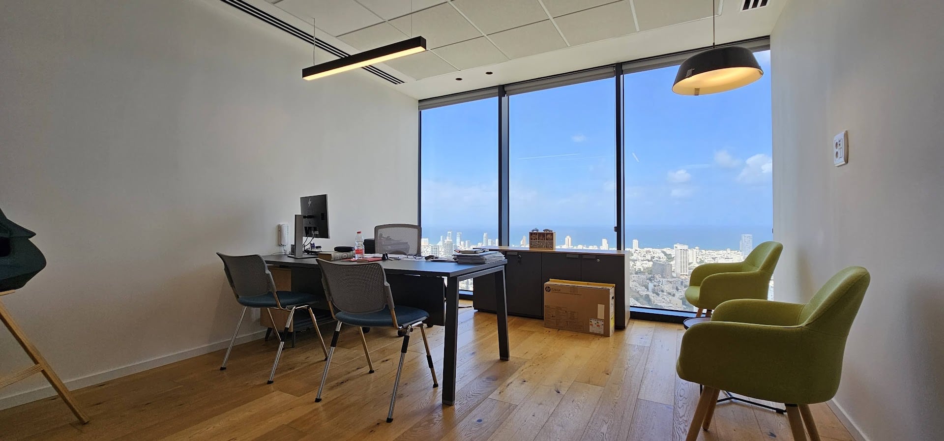 חדר עבודה זוגי