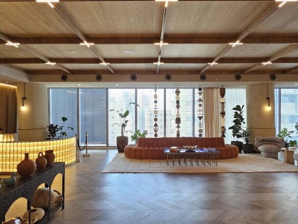 משרד מהמם- אזור לאונג'