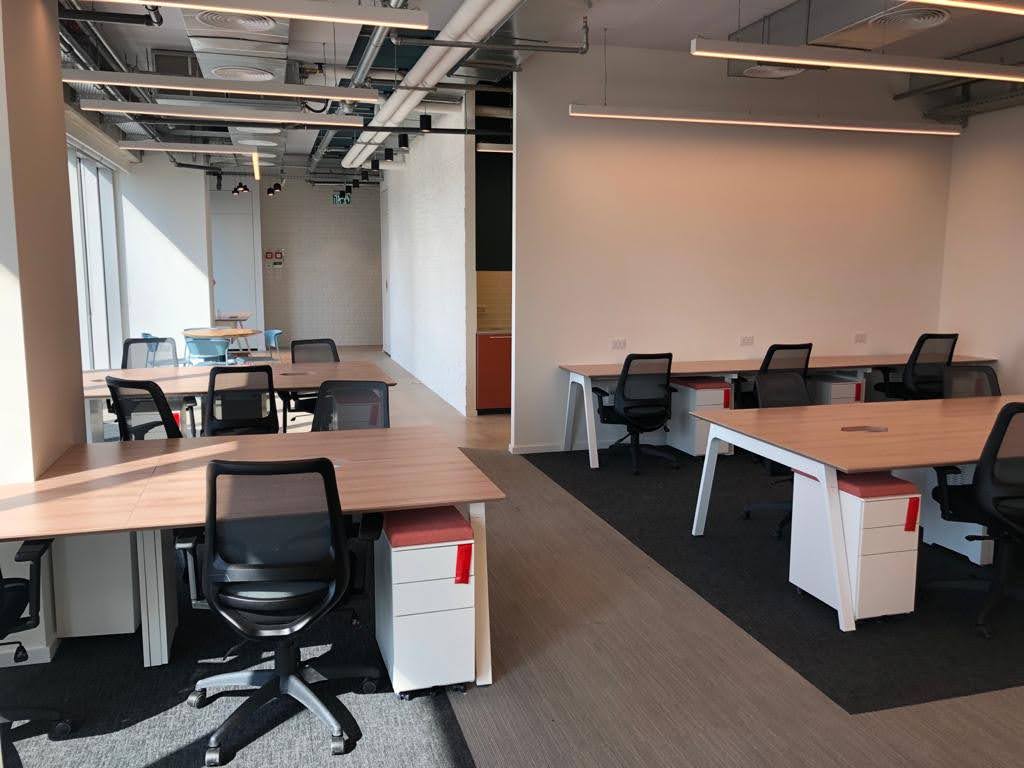 אופן ספייס במשרד