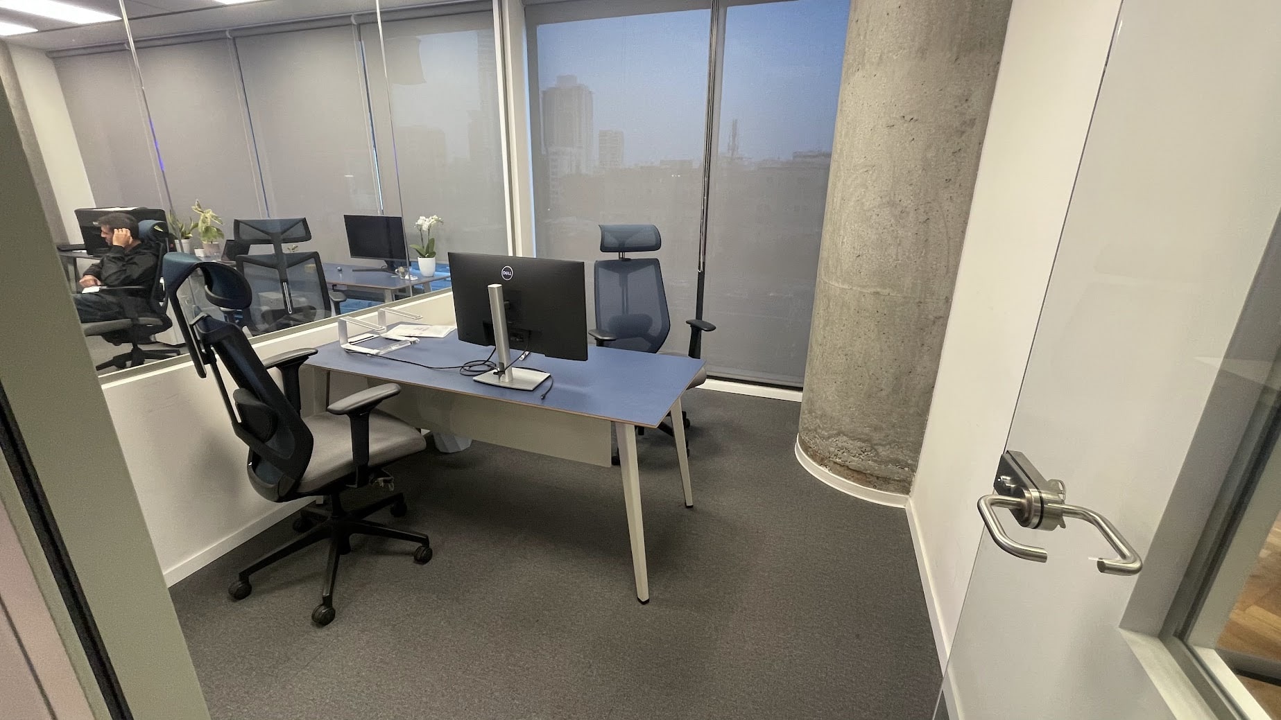 חדר עבודה נוסף- משרד אישי