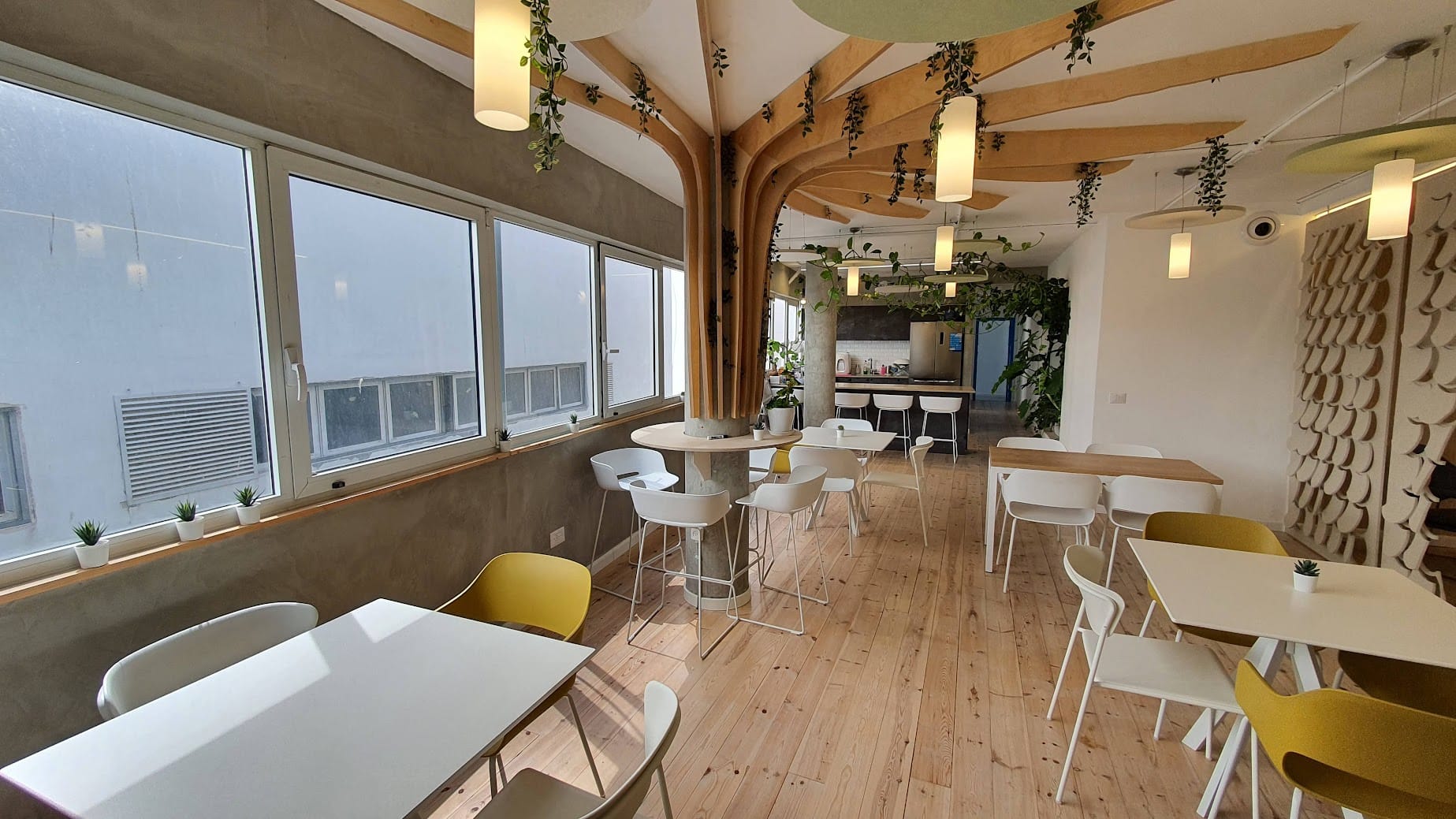 מטבח עם פינות אוכל