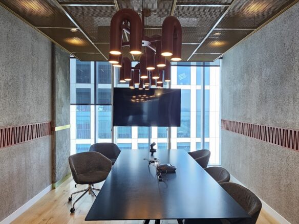 אחד מחדרי ישיבות גדולים