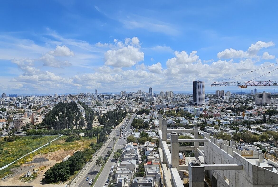 נוף ממתחם הסוללים