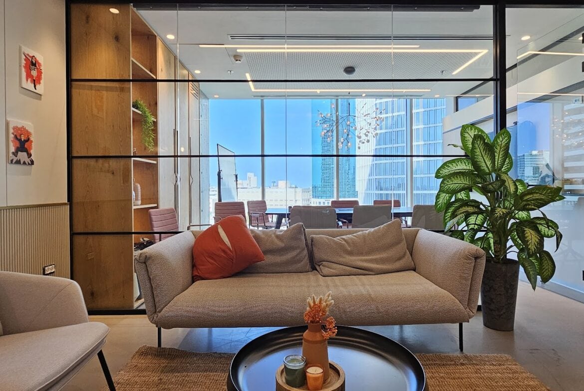 פינת המתנה במרד- מבט כללי