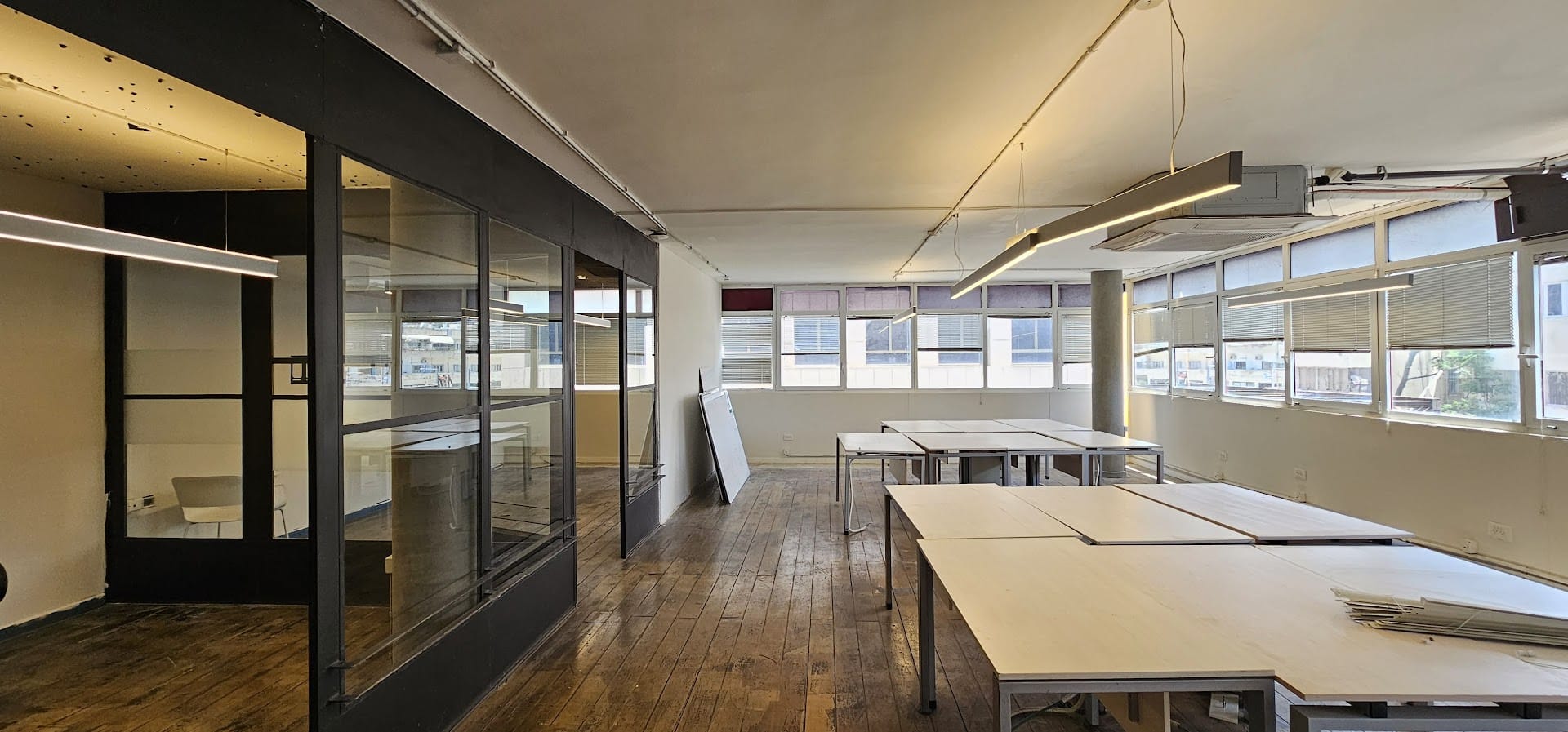 אופן ספייס נוסף במשרד