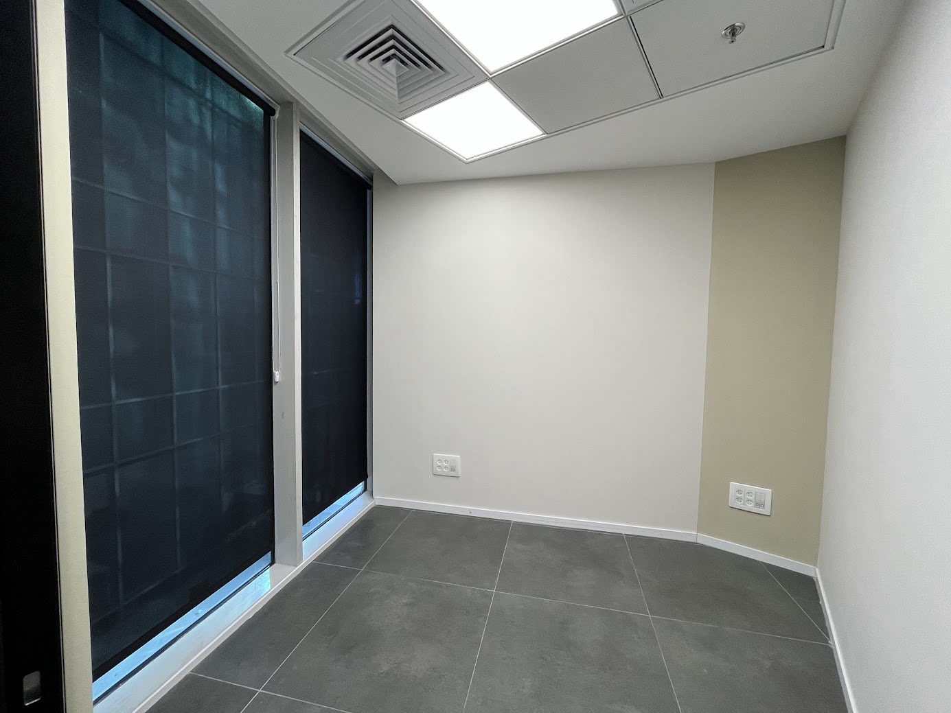 חדר עבודה במשרד