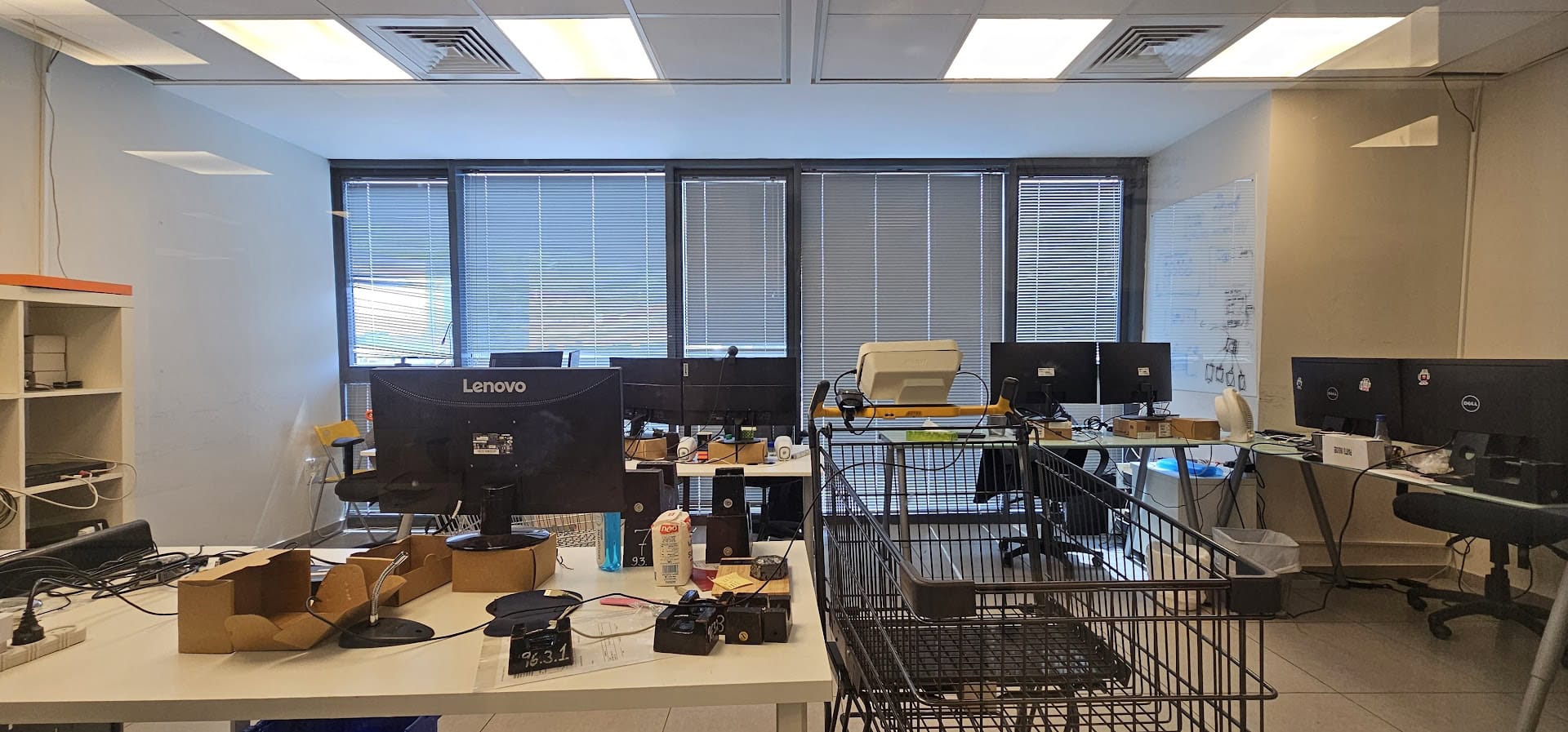 חדר עבודה גדול/ חדר צוות