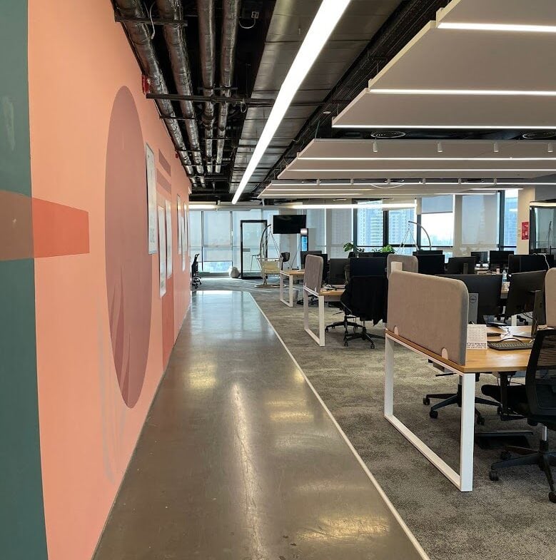 מבט כללי- מסדרון ואופן ספייס