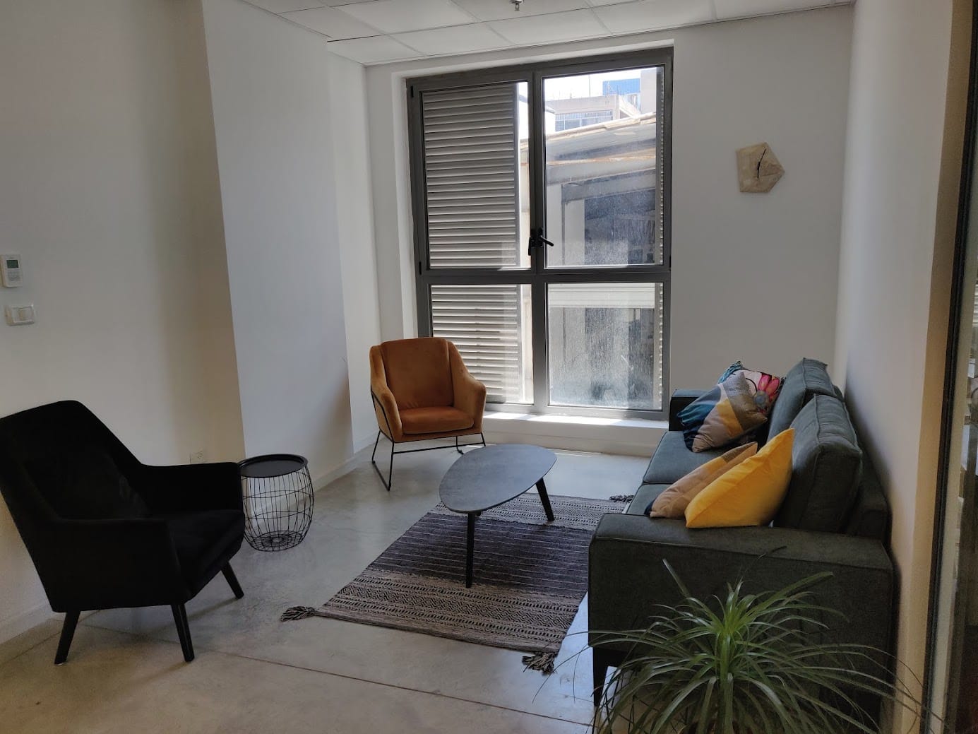 אזור לאונג'- סלון