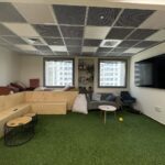 לאונג' גדול ומגניב במשרד