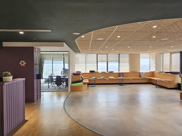 אזור לאונג'- שטח כינוס