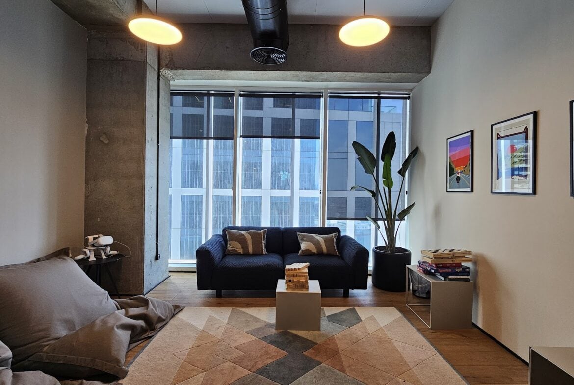 אזור לאונג'/ סלון