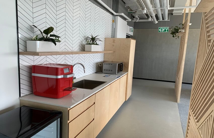 משרד 140 מר להשכרה במתחם המידטאון