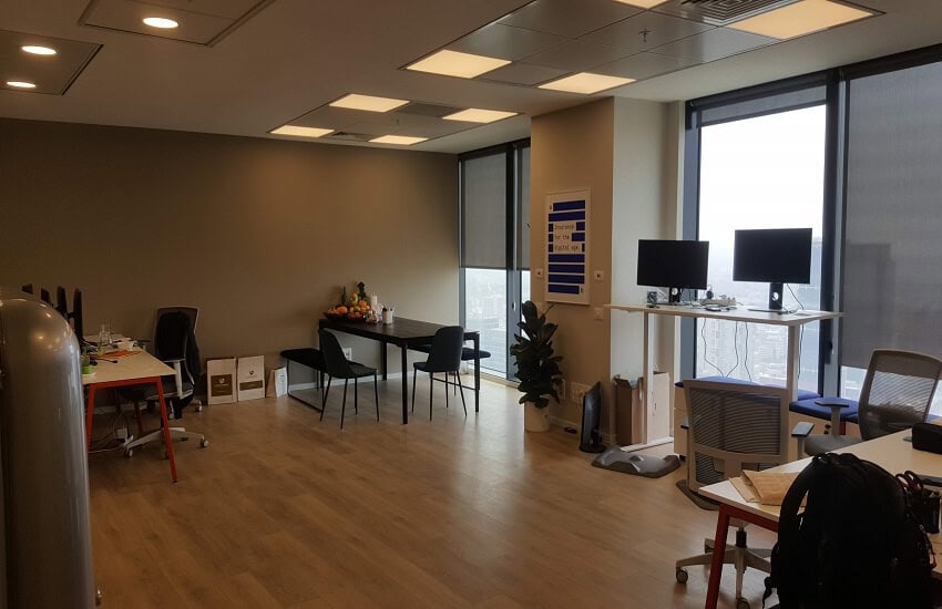 משרד 150 מר להשכרה במתחם המידטאון