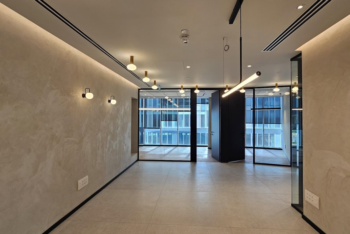 אופן ספייס/ אזור כניסה למשרד- משרדים חדשים קריית אונו