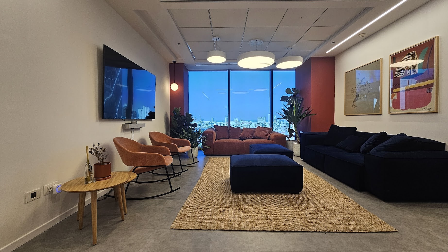 אזור לאונג'/ סלון במשרד 550 במגדלי הארבעה