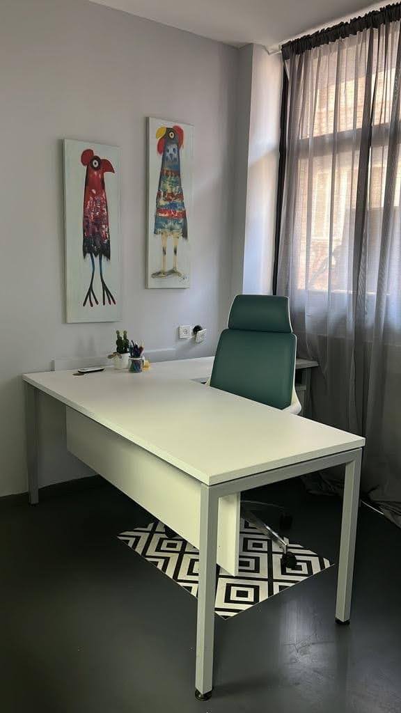 חדר עבודה נוסף במשרד להשכרה בבורסה חדר עבודה נוסף במשרד להשכרה בבורסה