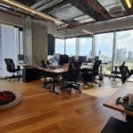 להשכרה משרד 3160 מ"ר על 2 קומות עצמאיות בעזריאלי טאון - אופן ספייס