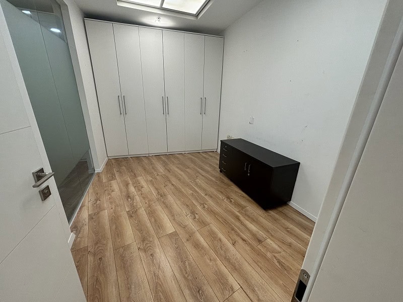 130 מר בבית רובינשטיין - חדר עבודה