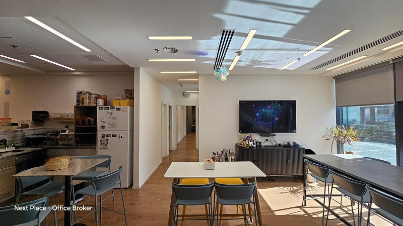 336 מר במגדלי הארבעה - לאונג' ומטבח