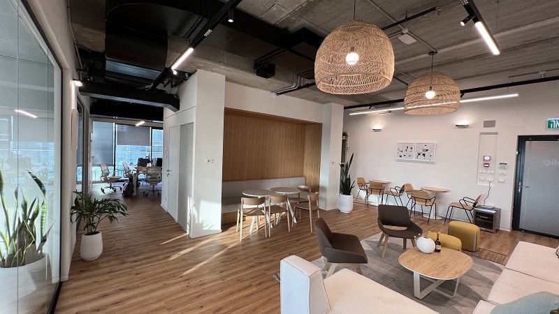 להשכרה במגדלי הארבעה - פינות אוכל