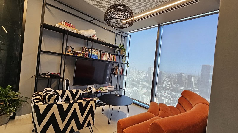 משרד 746 מר להשכרה במגדלי הארבעה - חדר צוות