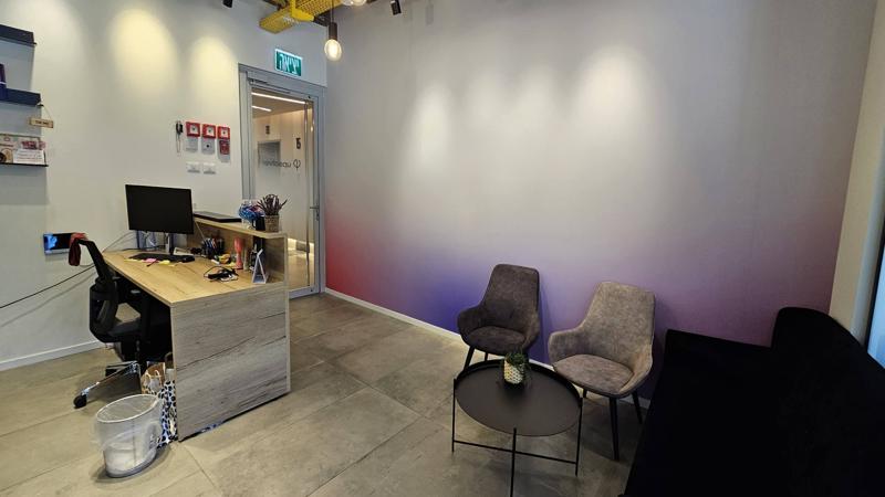 702 מר במגדלי אלון - קבלה